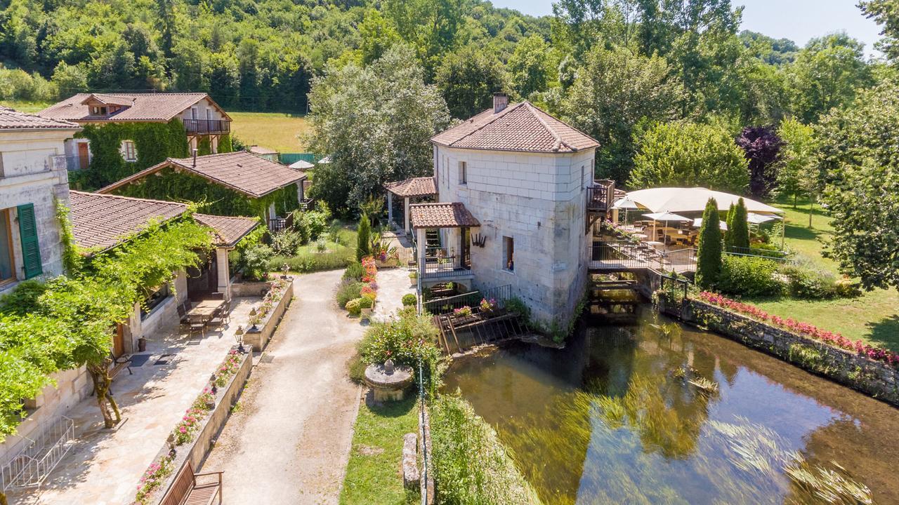 Отель Moulin De Vigonac Valeuil Экстерьер фото